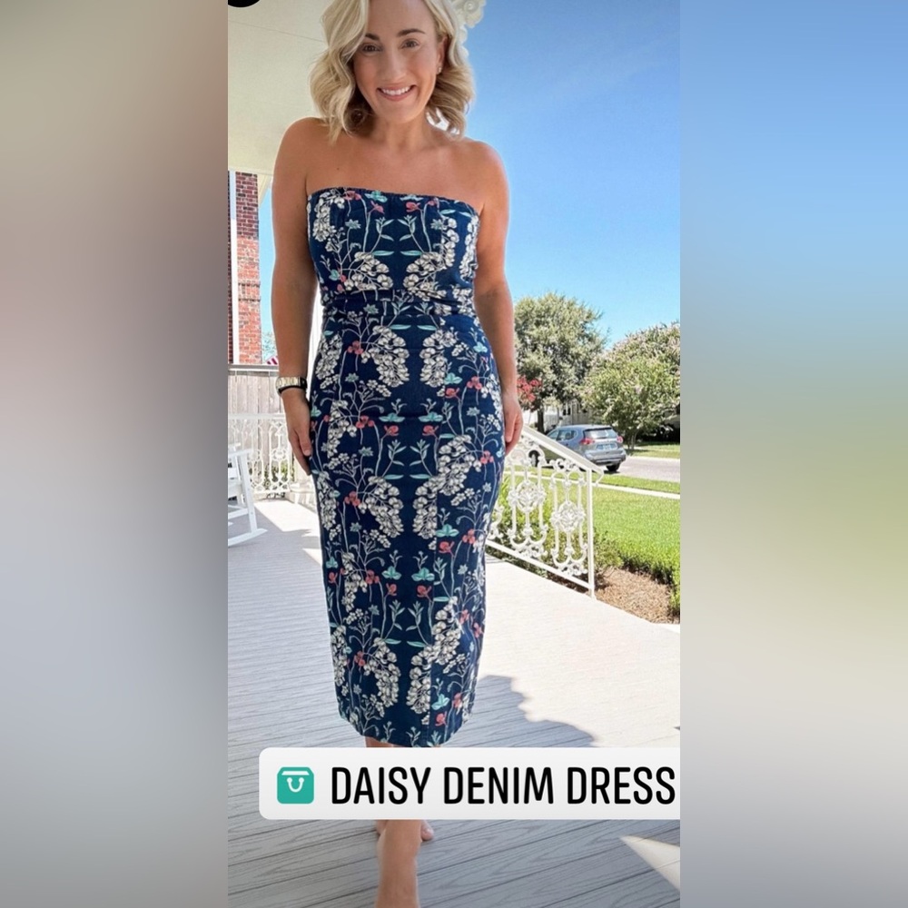 EUC En Saison Navy Pink Floral Denim Strapless Midi Pencil Dress NEVER WORN